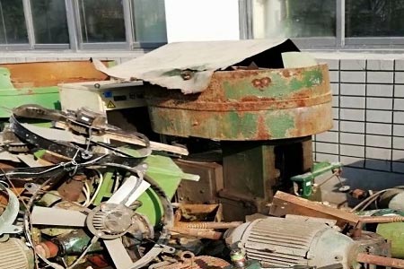 绥江中城废锂电池回收公司,高价旧电池回收